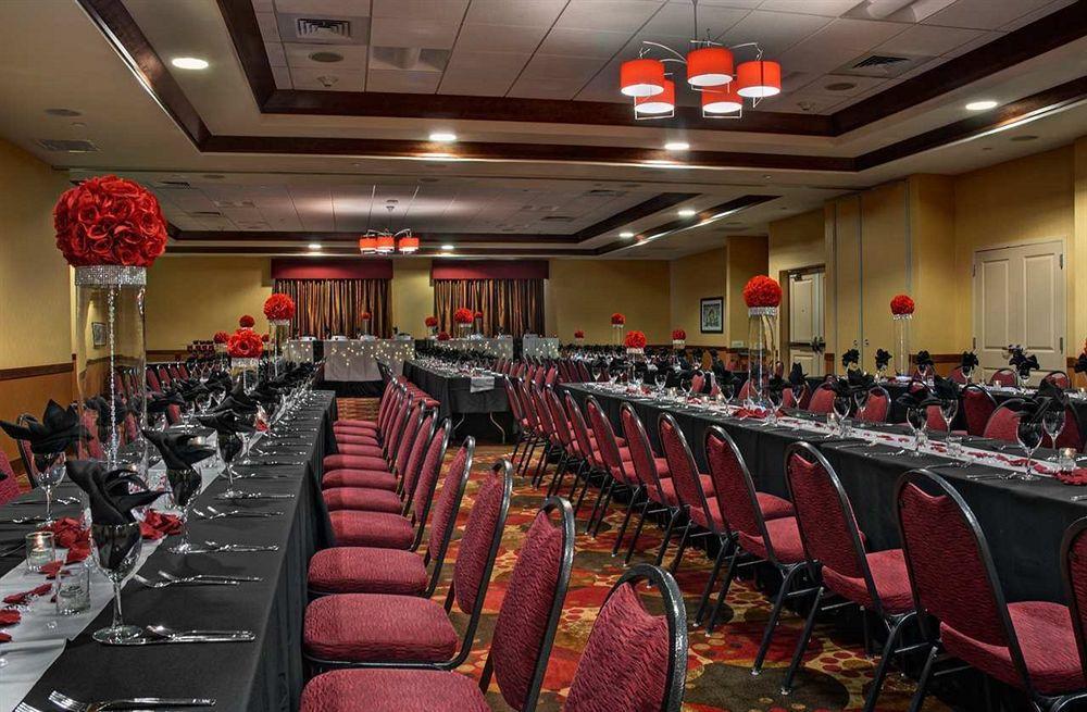 Hilton Garden Inn Milwaukee Airport Nhà hàng bức ảnh