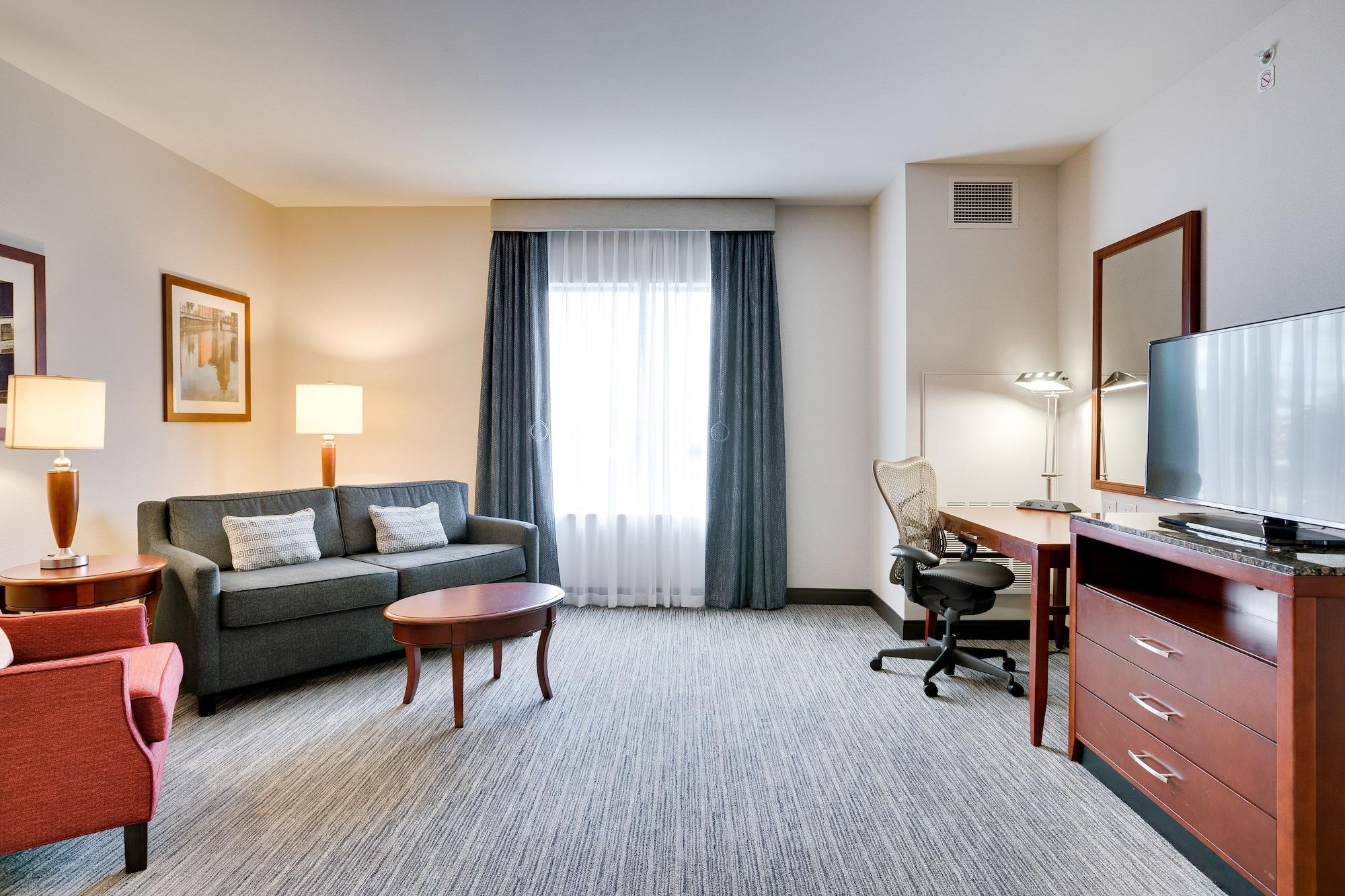 Hilton Garden Inn Milwaukee Airport Ngoại thất bức ảnh