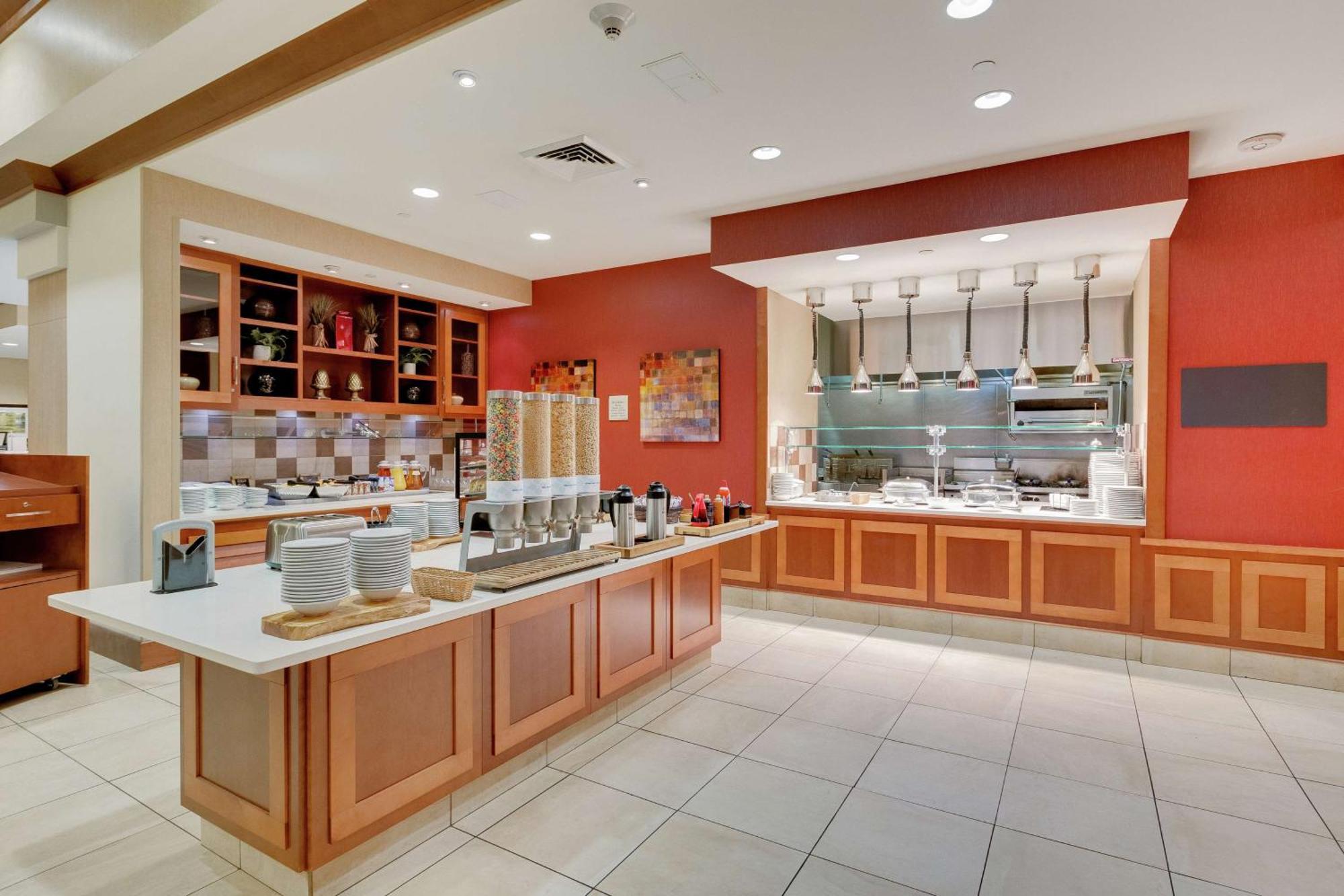 Hilton Garden Inn Milwaukee Airport Ngoại thất bức ảnh